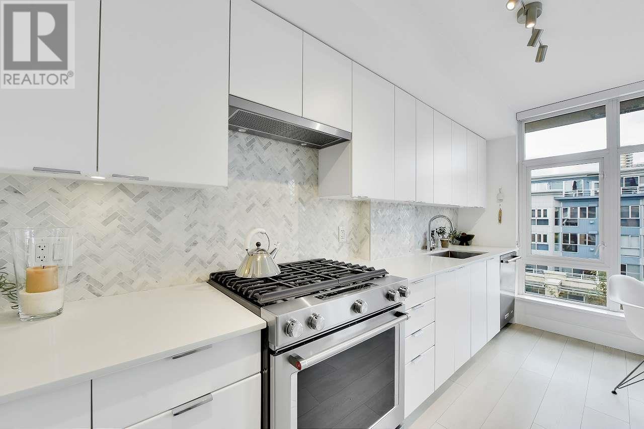 409 131 E 3rd Street, North Vancouver, British Columbia  V7L 0E3 - Photo 12 - R2962466