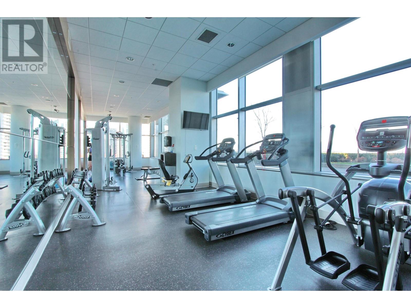Listing Picture 15 of 18 : 2110 4508 HAZEL STREET, Burnaby / 本拿比 - 魯藝地產 Yvonne Lu Group - MLS Medallion Club Member