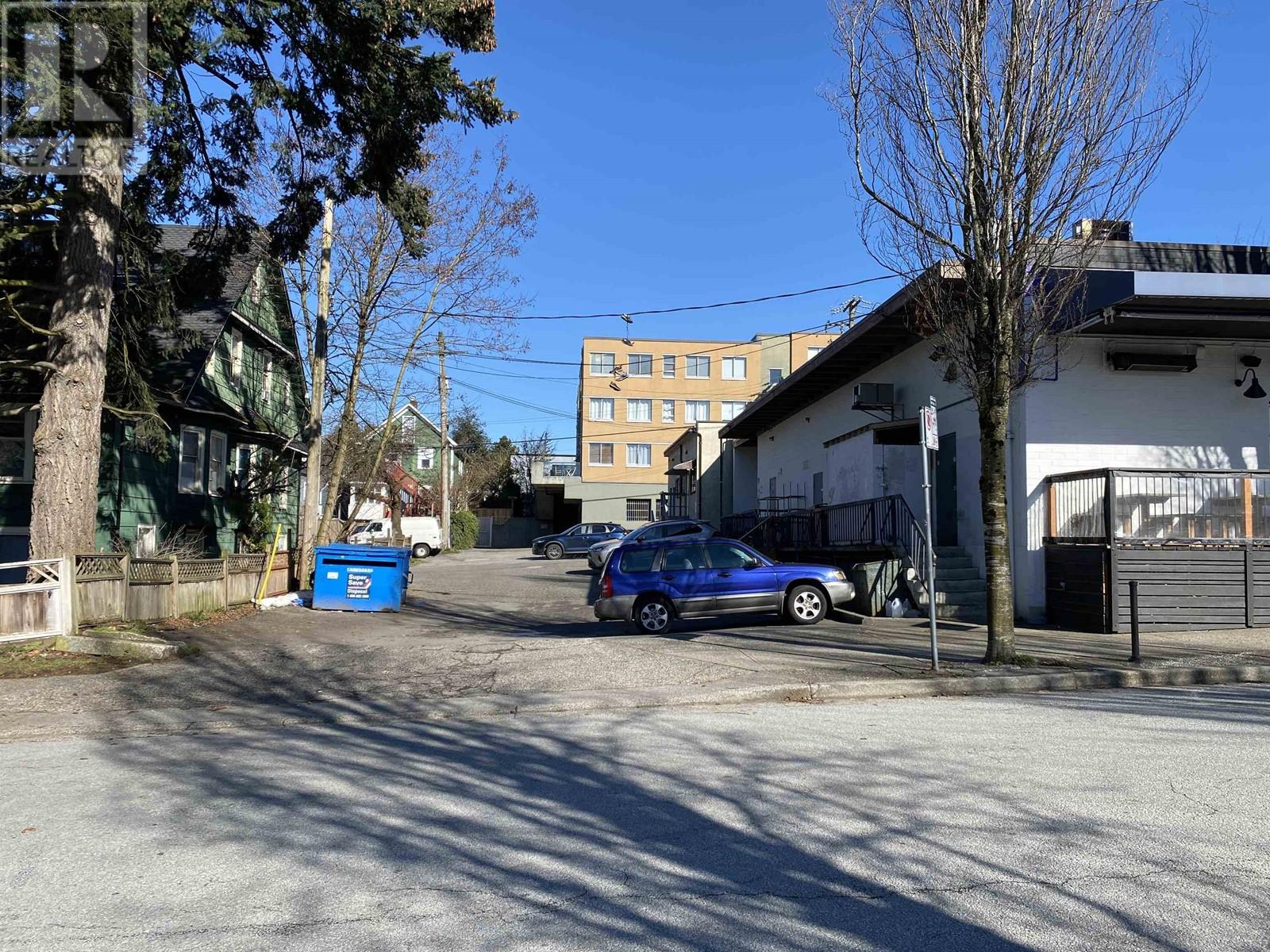 Property at 2085 COMMERCIAL DRIVE image 5