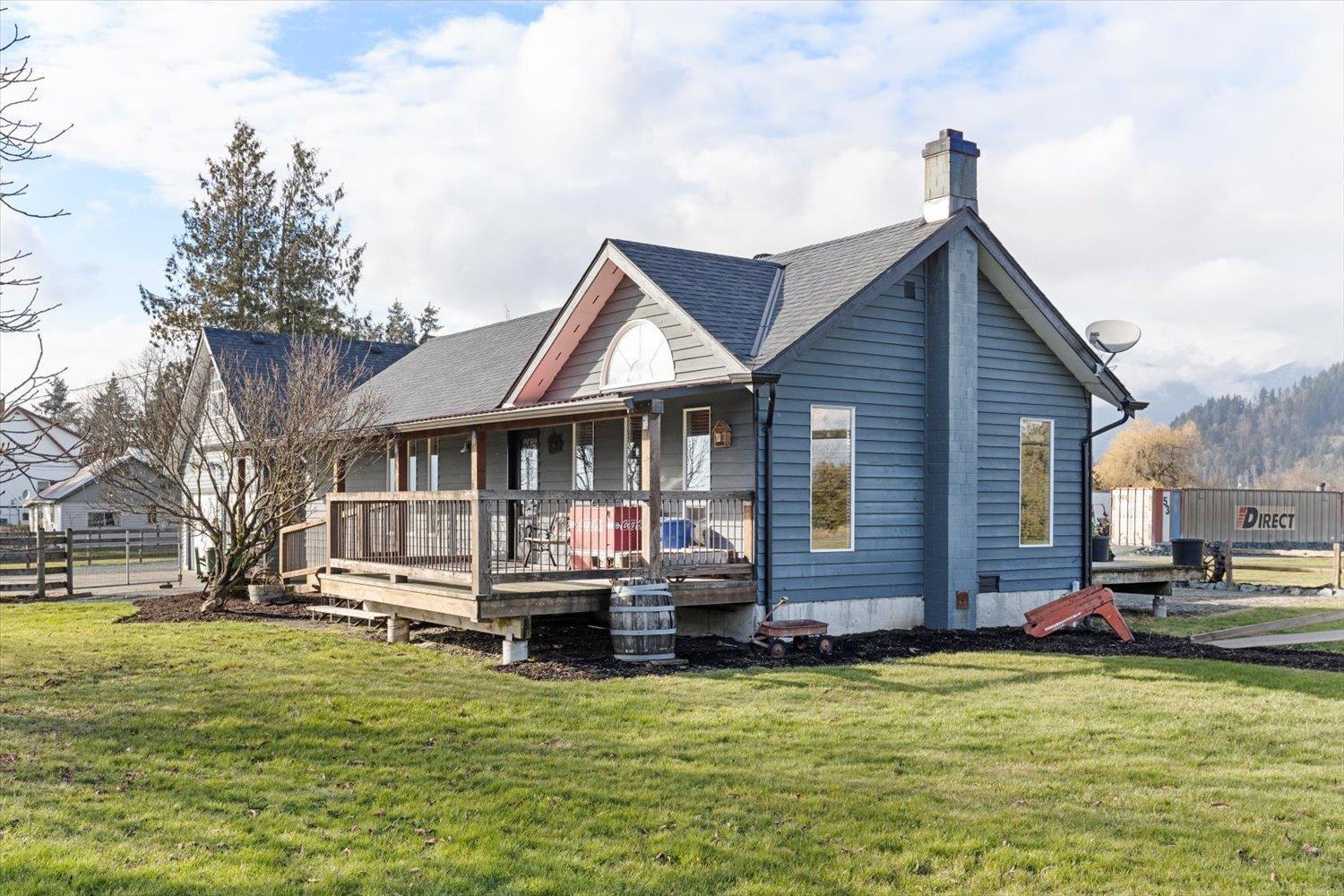 43305 Adams Road, Greendale, Chilliwack, British Columbia  V2R 4L1 - Photo 3 - R2974070