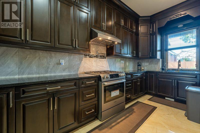 Listing Picture 8 of 28 : 3771 ROSAMOND AVENUE, Richmond / 烈治文 - 魯藝地產 Yvonne Lu Group - MLS Medallion Club Member