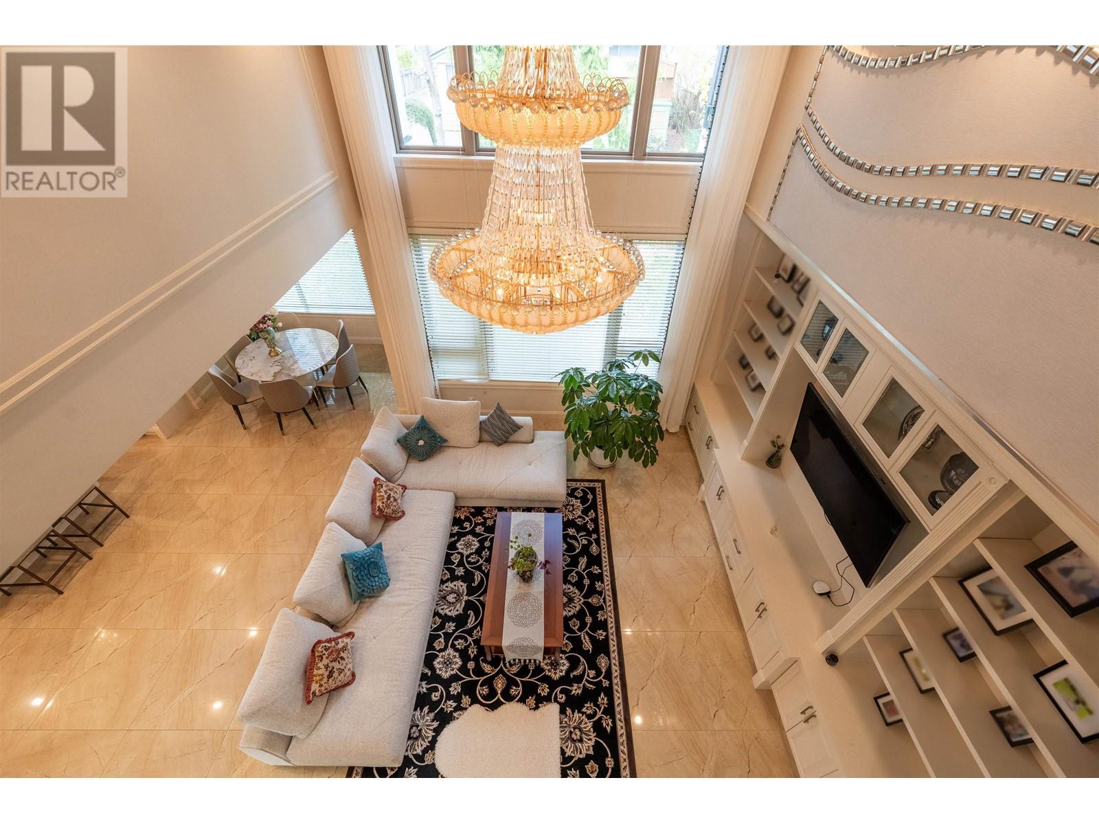 Listing Picture 11 of 28 : 3771 ROSAMOND AVENUE, Richmond / 烈治文 - 魯藝地產 Yvonne Lu Group - MLS Medallion Club Member