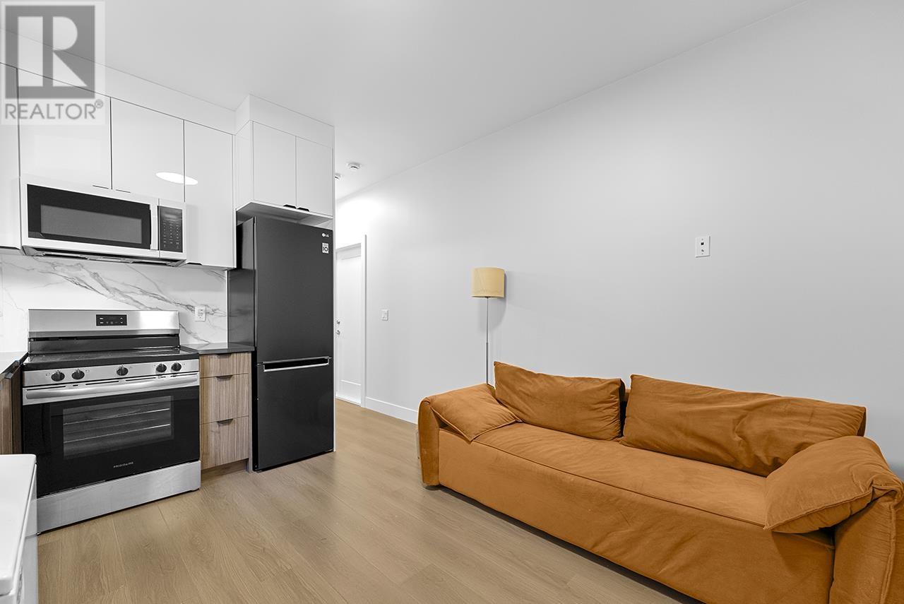 Listing Picture 9 of 17 : 6566 GRANVILLE AVENUE, Richmond / 烈治文 - 魯藝地產 Yvonne Lu Group - MLS Medallion Club Member