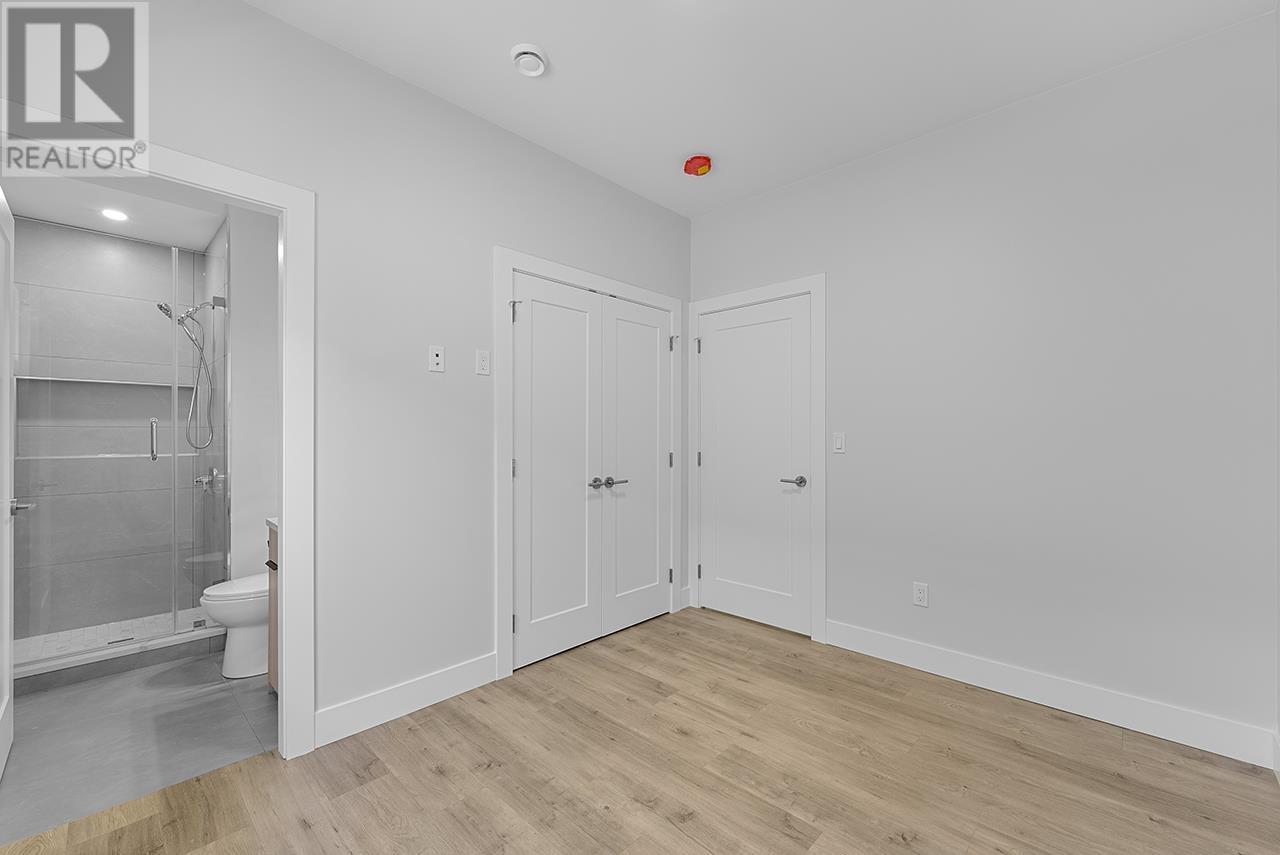 Listing Picture 14 of 17 : 6566 GRANVILLE AVENUE, Richmond / 烈治文 - 魯藝地產 Yvonne Lu Group - MLS Medallion Club Member