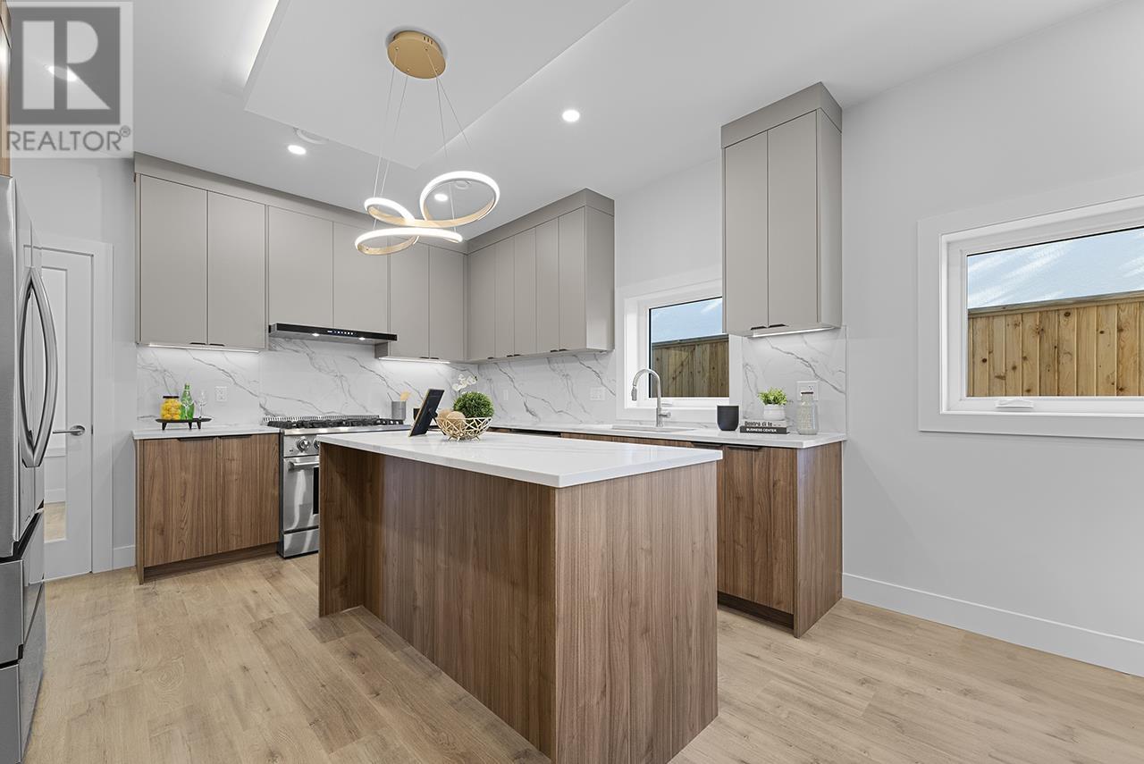 Listing Picture 5 of 17 : 6566 GRANVILLE AVENUE, Richmond / 烈治文 - 魯藝地產 Yvonne Lu Group - MLS Medallion Club Member