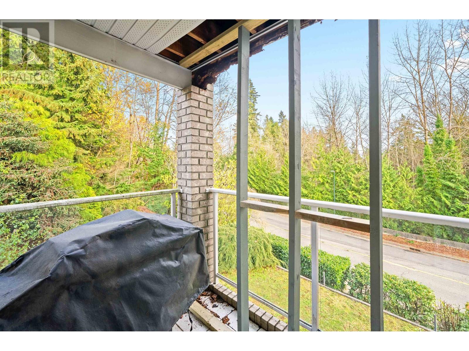2279 Leclair Drive, Coquitlam, British Columbia  V3K 6P5 - Photo 23 - R2961674