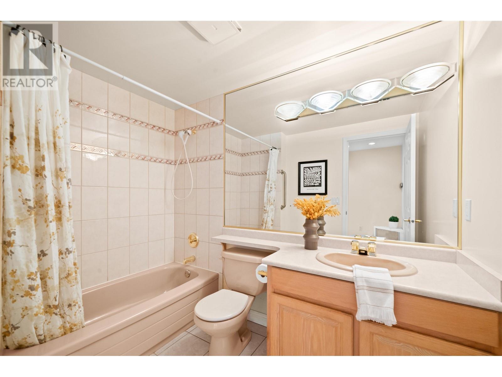 2279 Leclair Drive, Coquitlam, British Columbia  V3K 6P5 - Photo 13 - R2961674