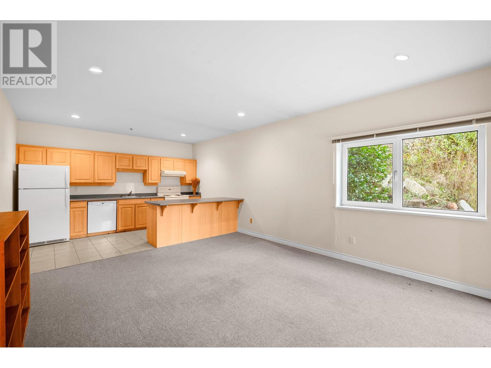 2279 Leclair Drive, Coquitlam, British Columbia  V3K 6P5 - Photo 25 - R2961674