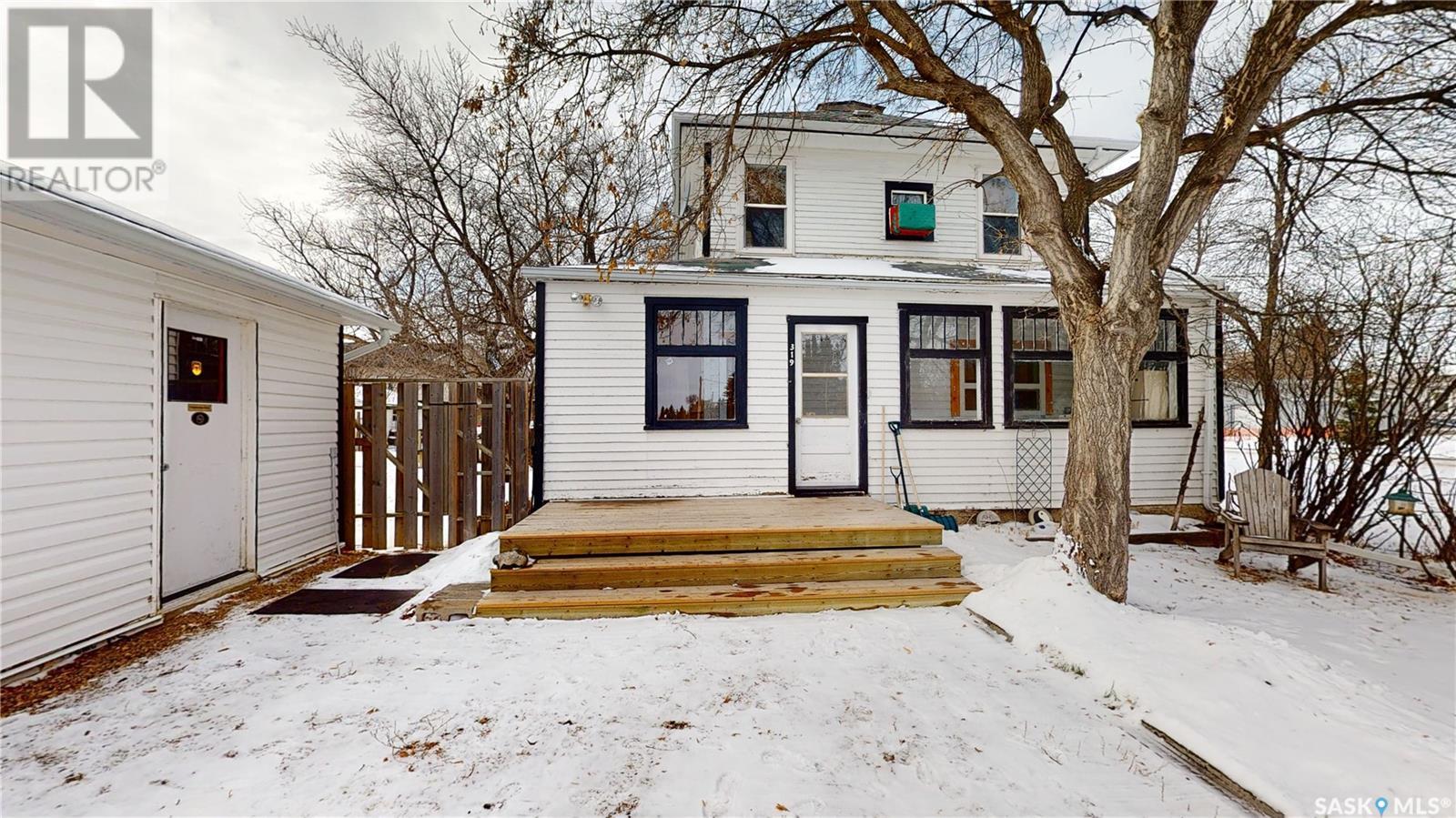 319 Carlyle Street, Arcola, Saskatchewan  S0C 0G0 - Photo 50 - SK998301