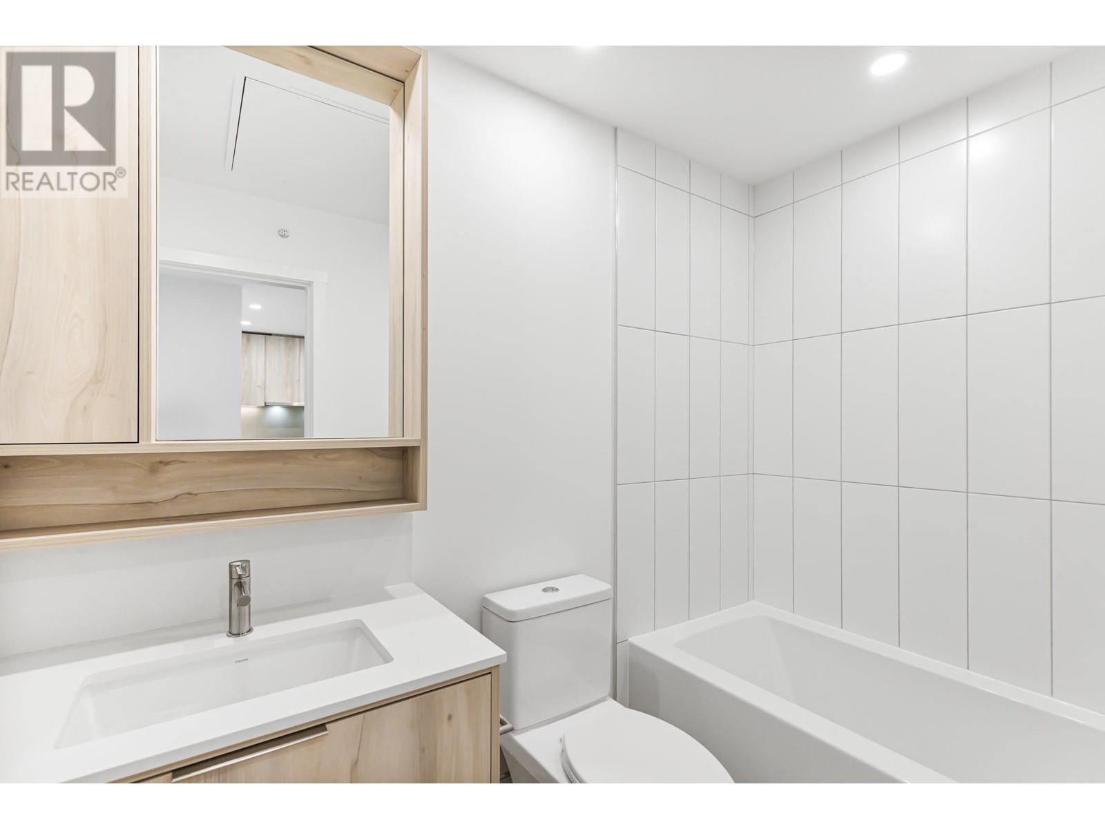 603 3596 Malsum Drive, North Vancouver, British Columbia  V7G 0B5 - Photo 14 - R2974726