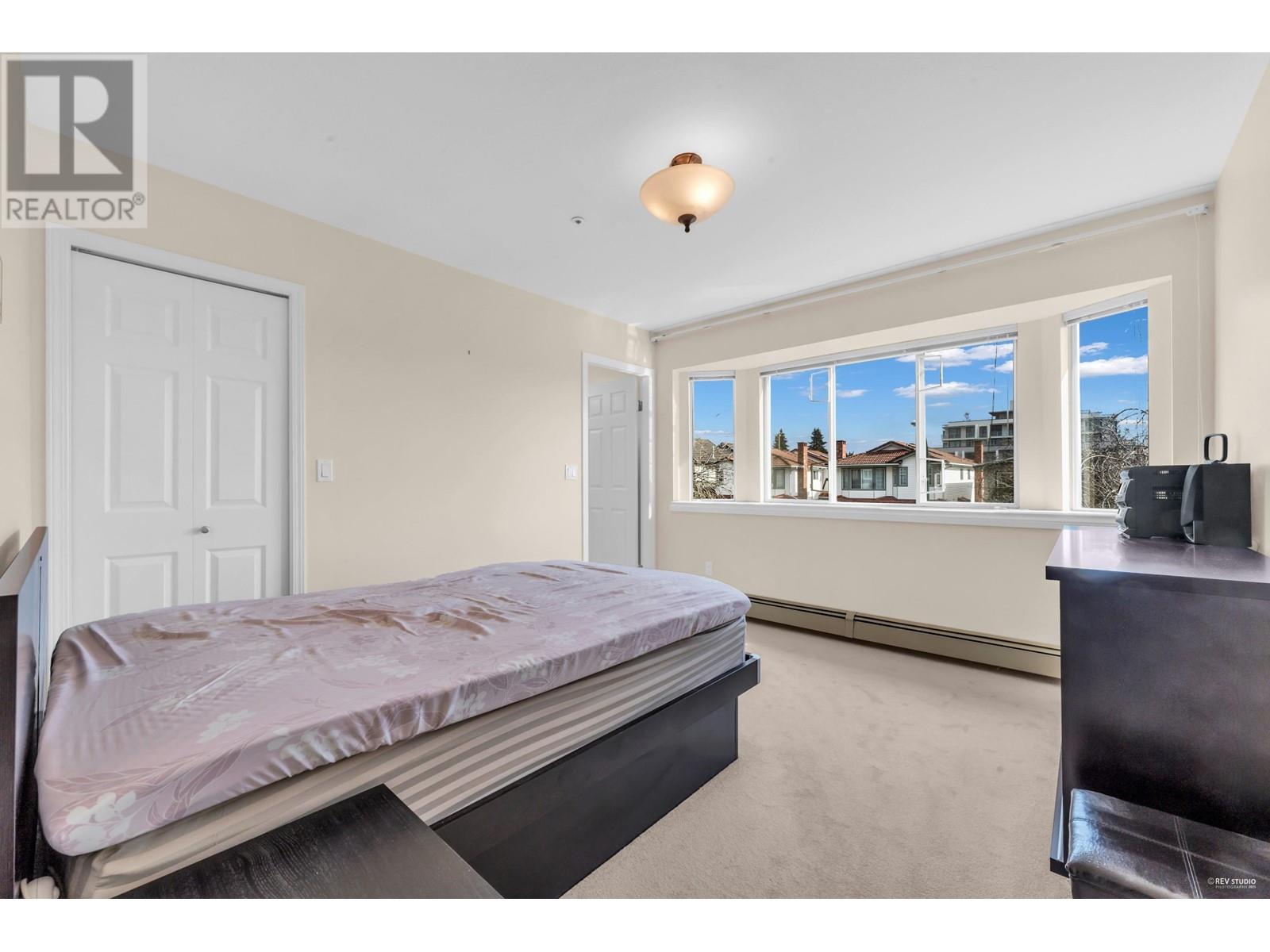 Listing Picture 14 of 28 : 8419 OSLER STREET, Vancouver / 溫哥華 - 魯藝地產 Yvonne Lu Group - MLS Medallion Club Member