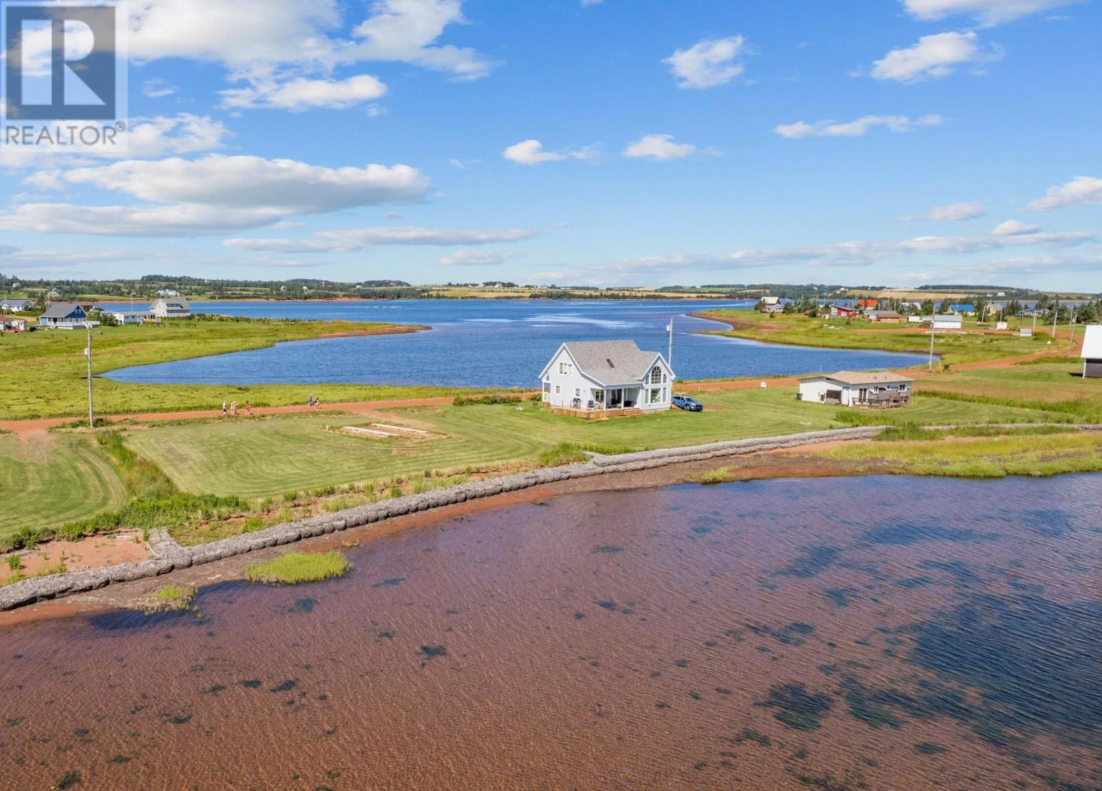 214 Hebrides Lane, New London, Stanley Bridge, Prince Edward Island  C0B 1M0 - Photo 3 - 202504348
