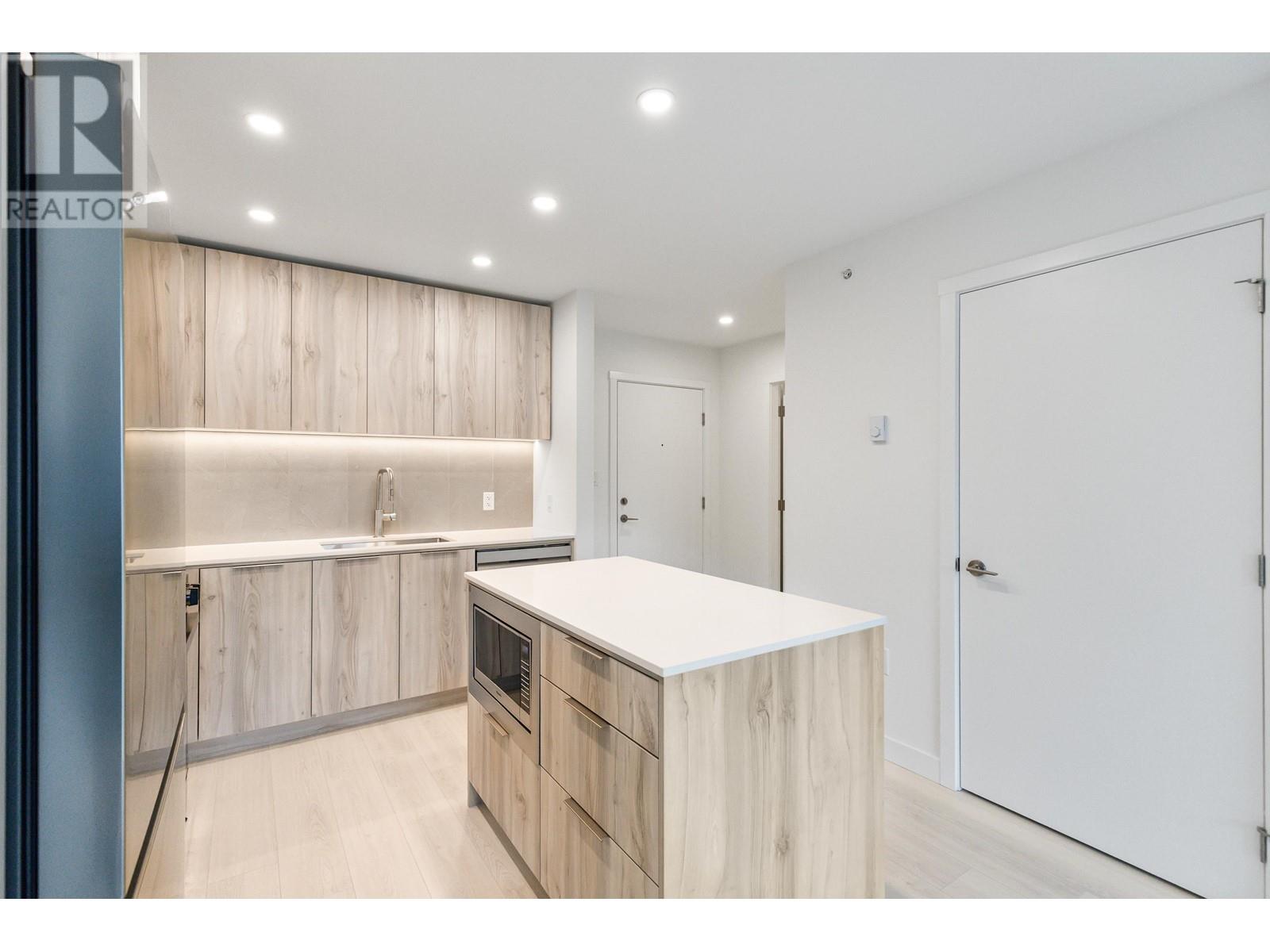 616 3596 Malsum Drive, North Vancouver, British Columbia  V7G 0B5 - Photo 6 - R2974742