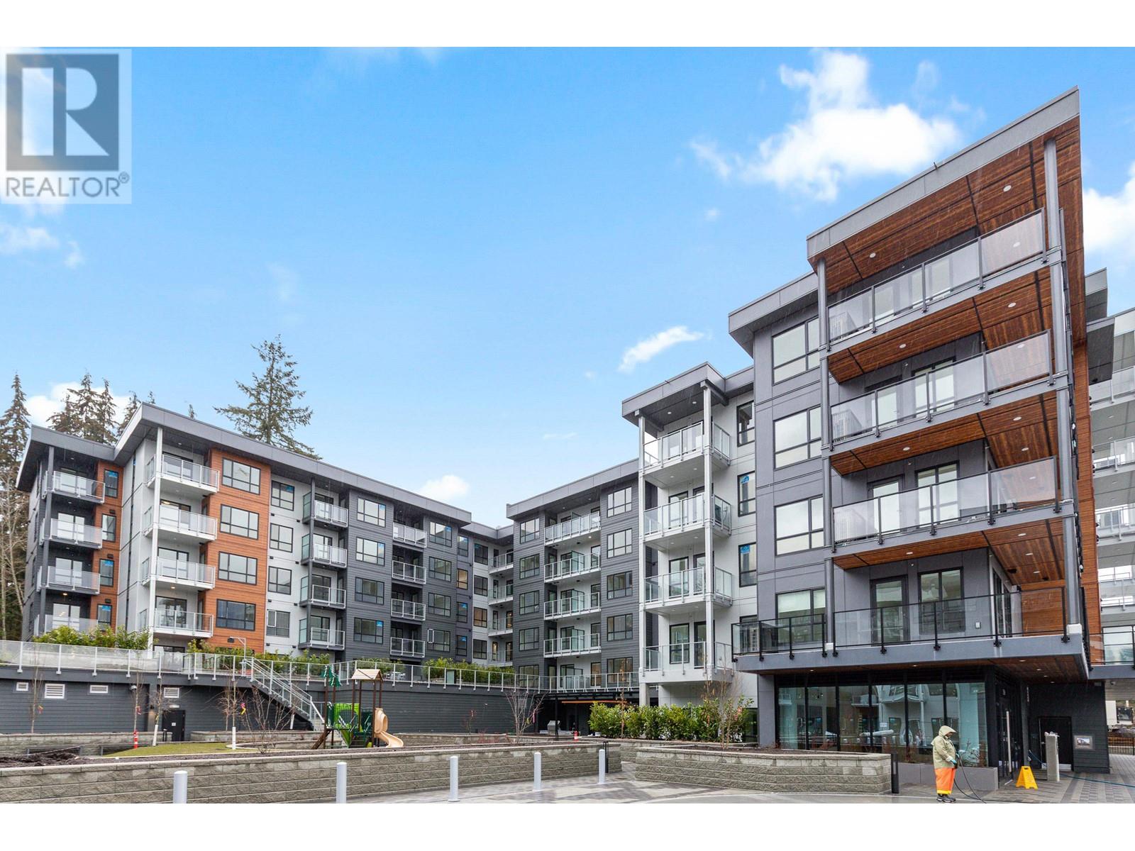 616 3596 Malsum Drive, North Vancouver, British Columbia  V7G 0B5 - Photo 1 - R2974742