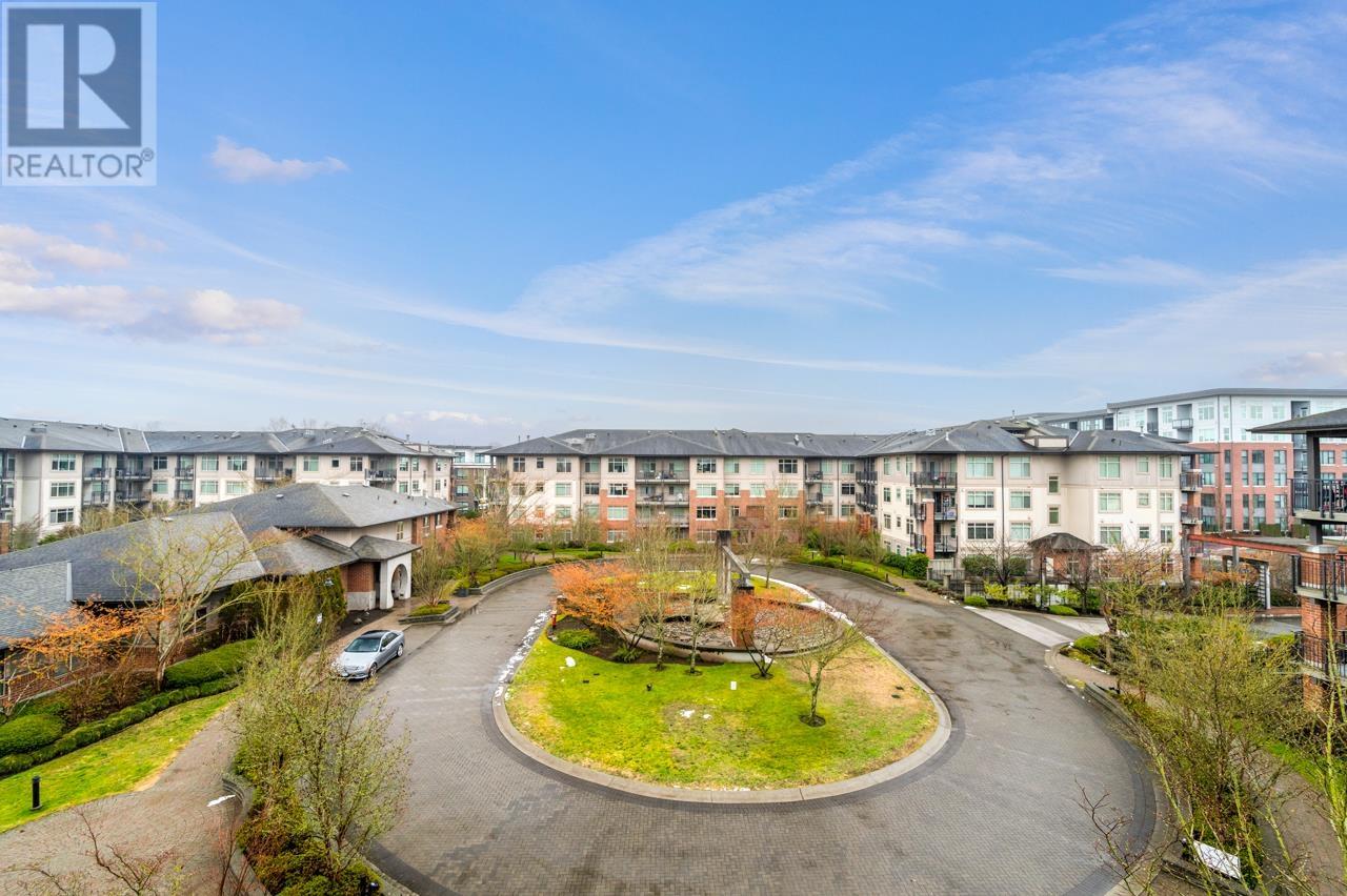 Listing Picture 16 of 16 : 402 9199 TOMICKI AVENUE, Richmond / 烈治文 - 魯藝地產 Yvonne Lu Group - MLS Medallion Club Member