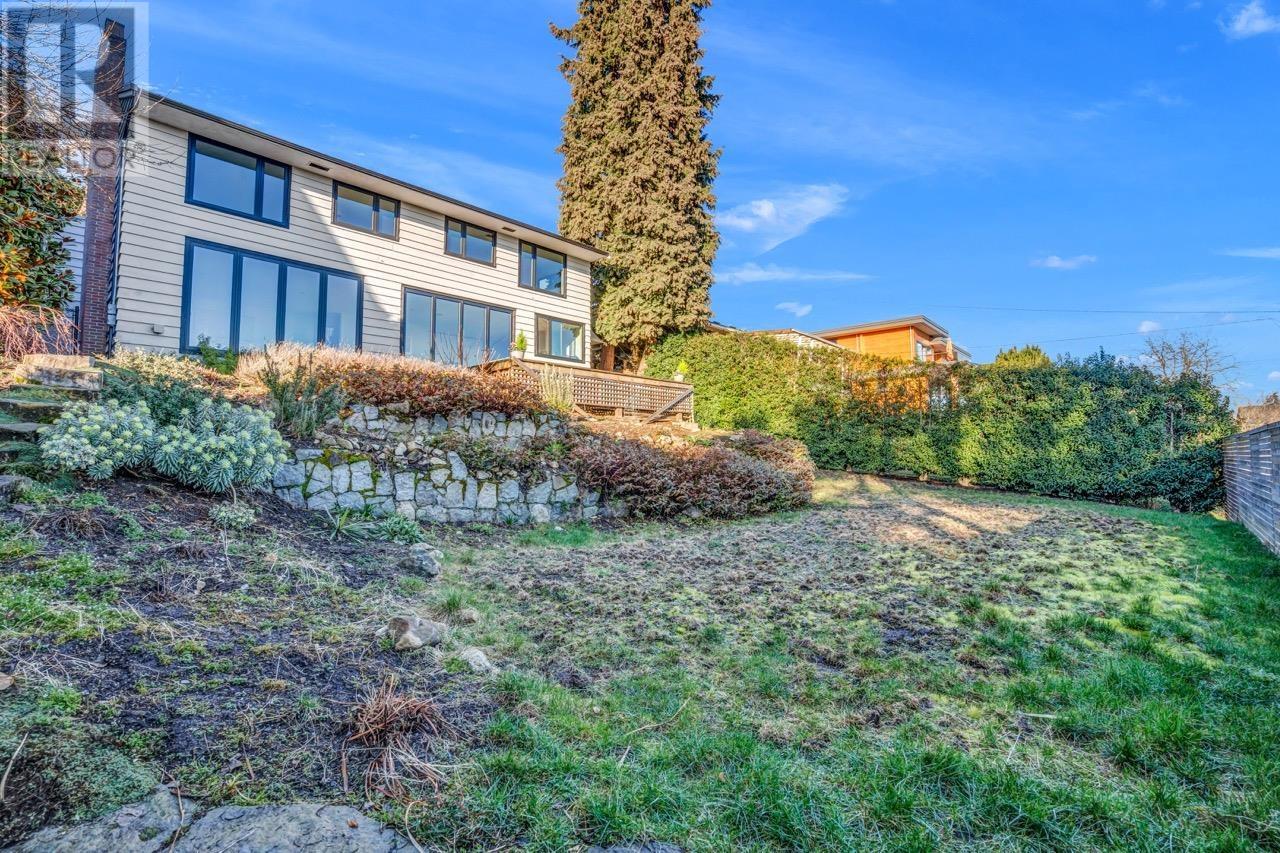 2234 Palmerston Avenue, West Vancouver, British Columbia  V7V 2V8 - Photo 28 - R2974681