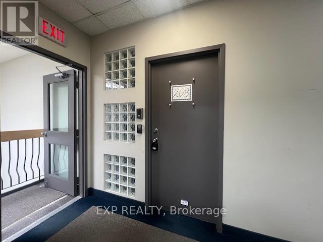 208 - 275 Renfrew Drive, Markham, Ontario  L3R 0C8 - Photo 2 - N12006075