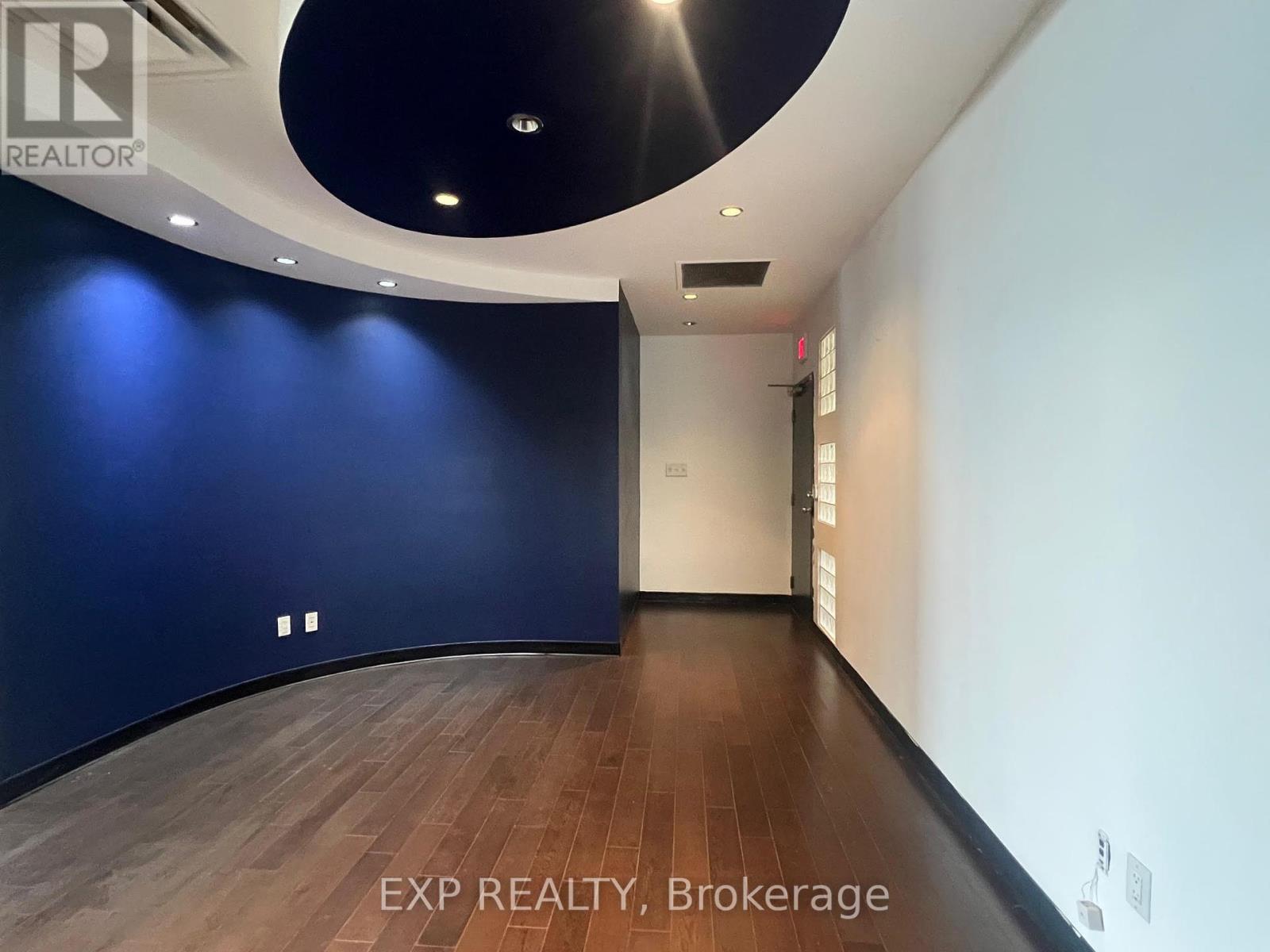 208 - 275 Renfrew Drive, Markham, Ontario  L3R 0C8 - Photo 3 - N12006075