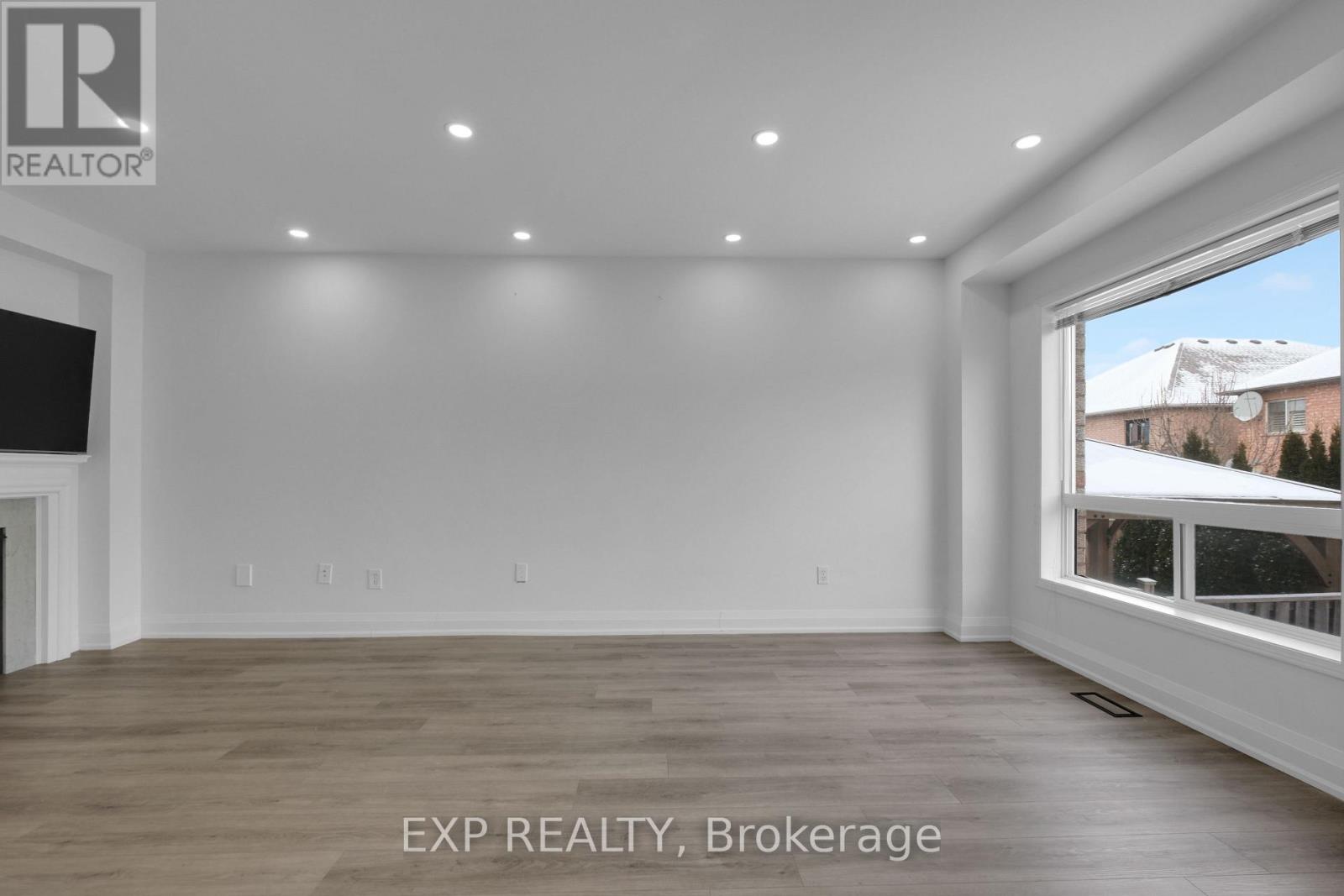 21 Casabel Drive, Vaughan, Ontario  L6A 3M5 - Photo 6 - N12006080