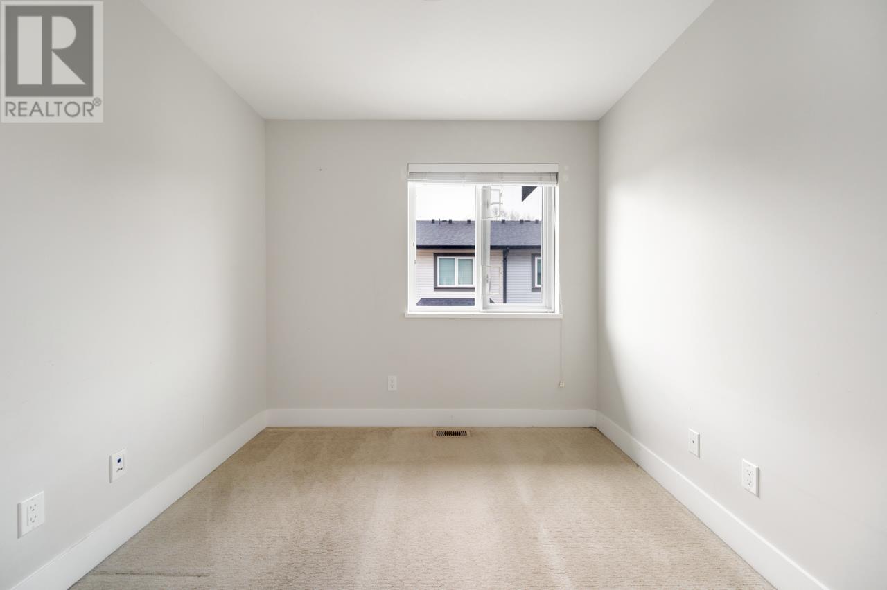 Listing Picture 14 of 17 : 20 4588 DUBBERT STREET, Richmond / 烈治文 - 魯藝地產 Yvonne Lu Group - MLS Medallion Club Member