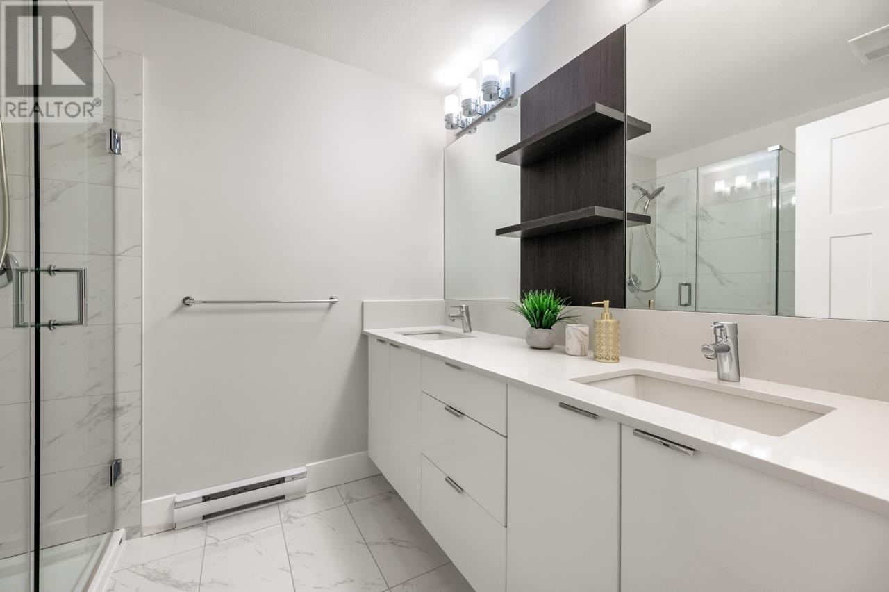 Listing Picture 15 of 17 : 20 4588 DUBBERT STREET, Richmond / 烈治文 - 魯藝地產 Yvonne Lu Group - MLS Medallion Club Member