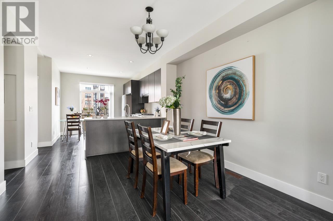 Listing Picture 5 of 17 : 20 4588 DUBBERT STREET, Richmond / 烈治文 - 魯藝地產 Yvonne Lu Group - MLS Medallion Club Member