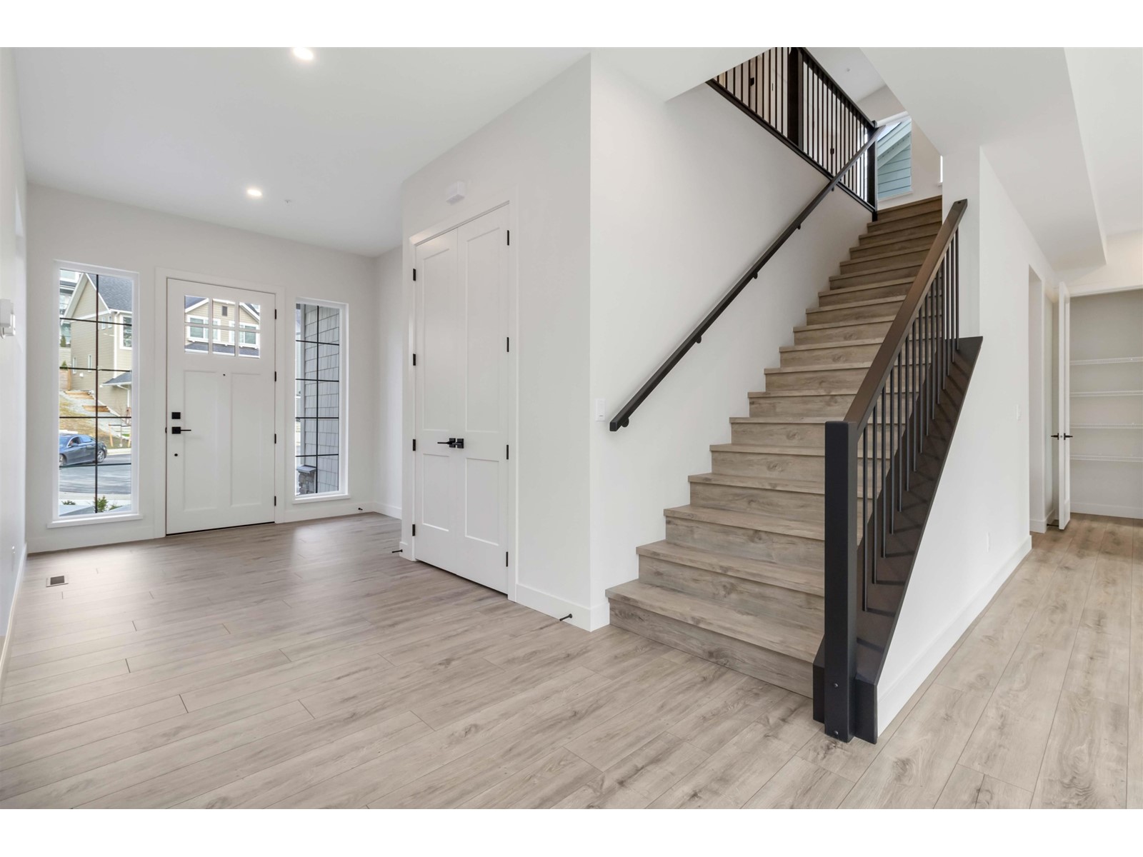 Property at 31508 MCCREATH PLACE image 2