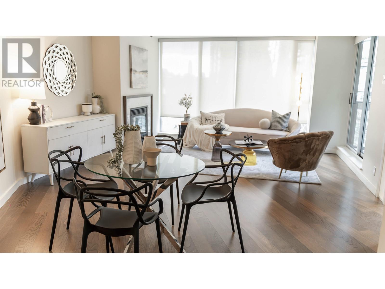 Listing Picture 11 of 16 : 505 8 SMITHE MEWS, Vancouver / 溫哥華 - 魯藝地產 Yvonne Lu Group - MLS Medallion Club Member