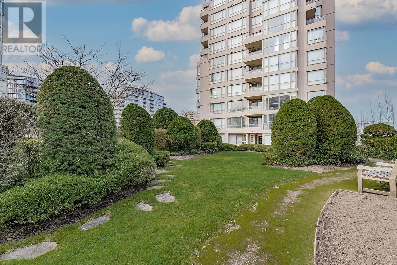 Listing Picture 22 of 27 : 503 8171 SABA ROAD, Richmond / 烈治文 - 魯藝地產 Yvonne Lu Group - MLS Medallion Club Member