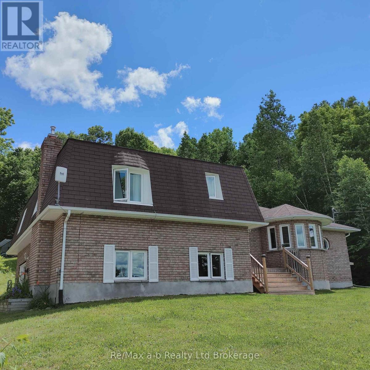 7274 Highway 534, Parry Sound Remote Area, Ontario  P0H 2R0 - Photo 1 - X12006175