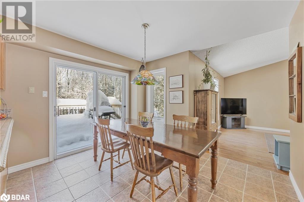 11 Maple Court, Oro-Medonte, Ontario  L0K 1E0 - Photo 14 - 40704025