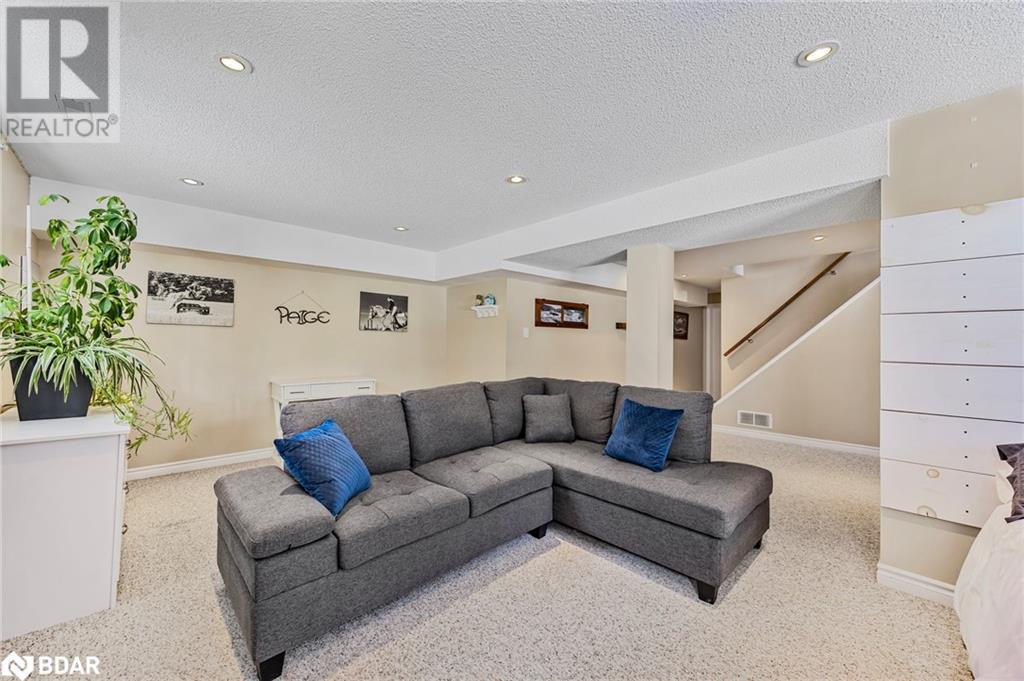11 Maple Court, Oro-Medonte, Ontario  L0K 1E0 - Photo 35 - 40704025