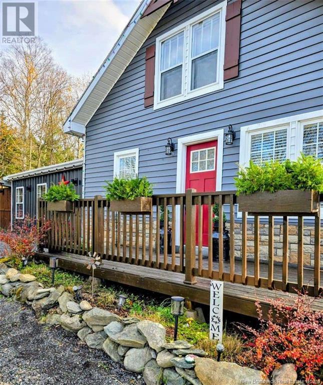 Property at 5 Wallace Cove Road image 2