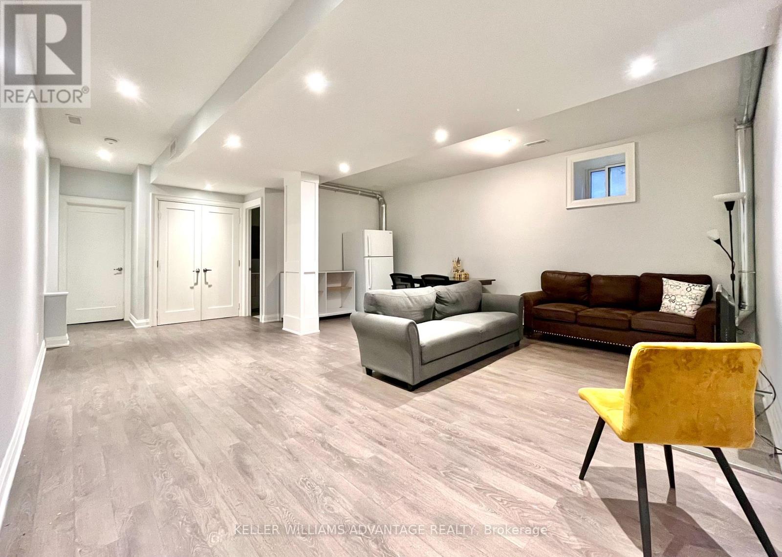 269 Leslie Street, Toronto, Ontario  M4M 3C8 - Photo 10 - E12006174