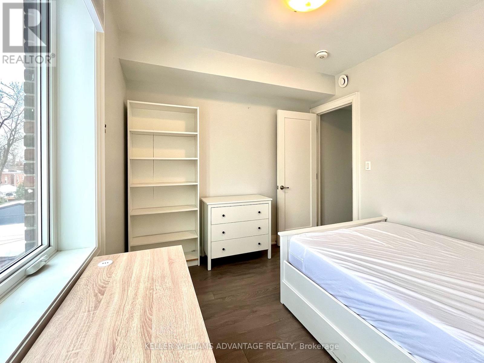 269 Leslie Street, Toronto, Ontario  M4M 3C8 - Photo 14 - E12006174