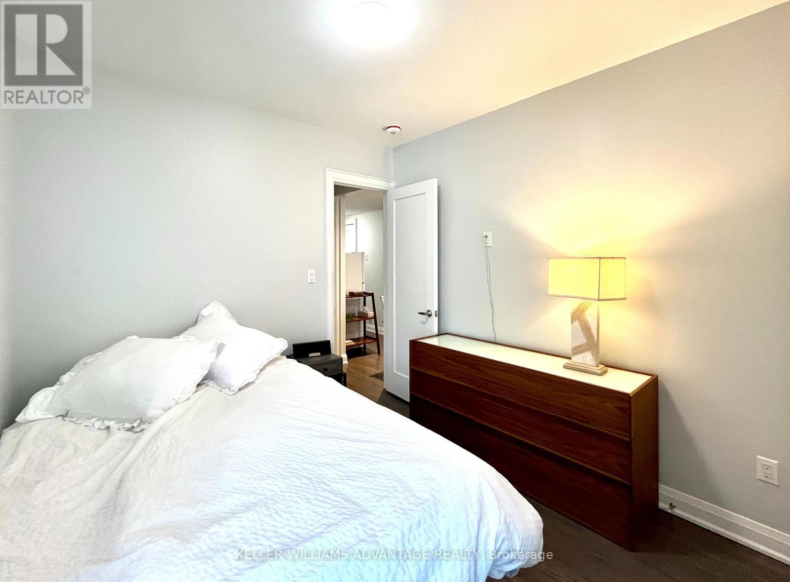 269 Leslie Street, Toronto, Ontario  M4M 3C8 - Photo 2 - E12006174