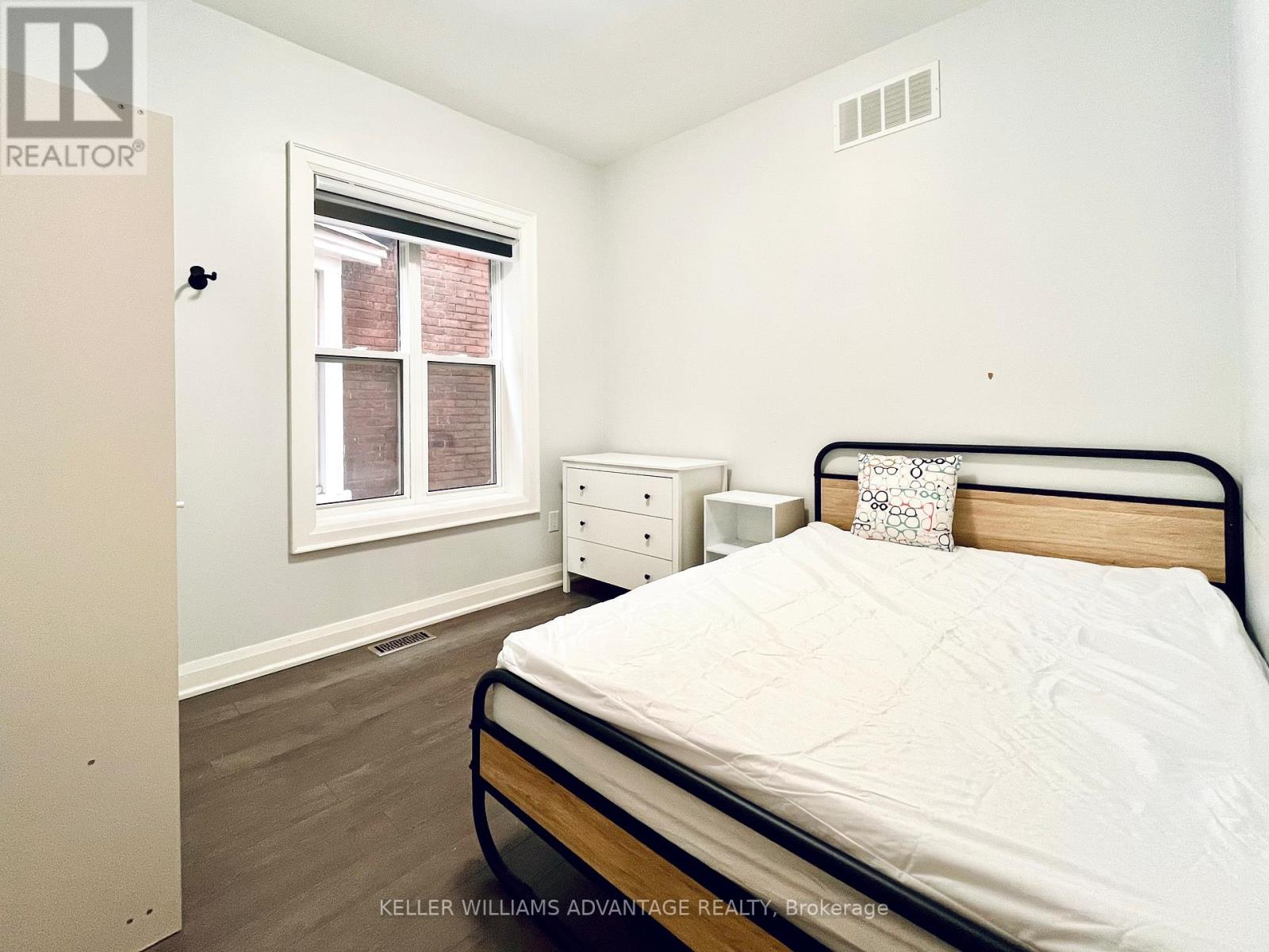 269 Leslie Street, Toronto, Ontario  M4M 3C8 - Photo 25 - E12006174