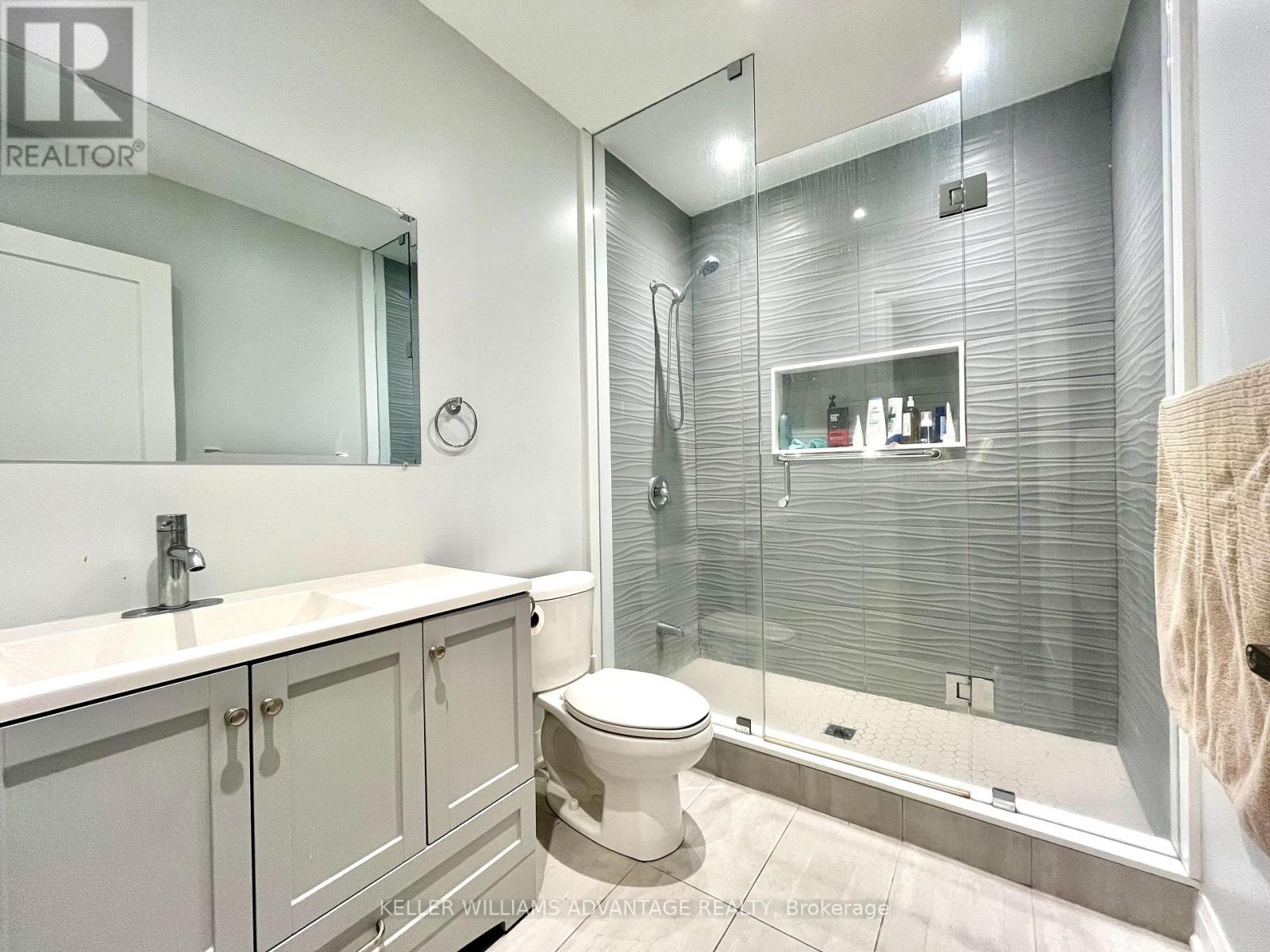 269 Leslie Street, Toronto, Ontario  M4M 3C8 - Photo 7 - E12006174