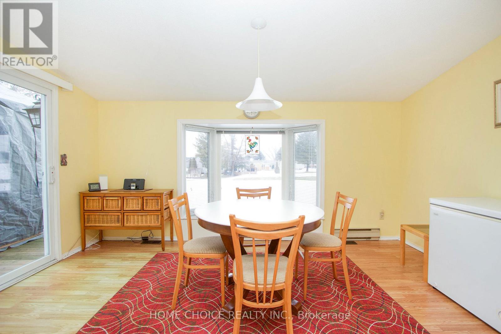 8 Seventh Hole Court, Clarington, Ontario  L1B 1B5 - Photo 12 - E12006208