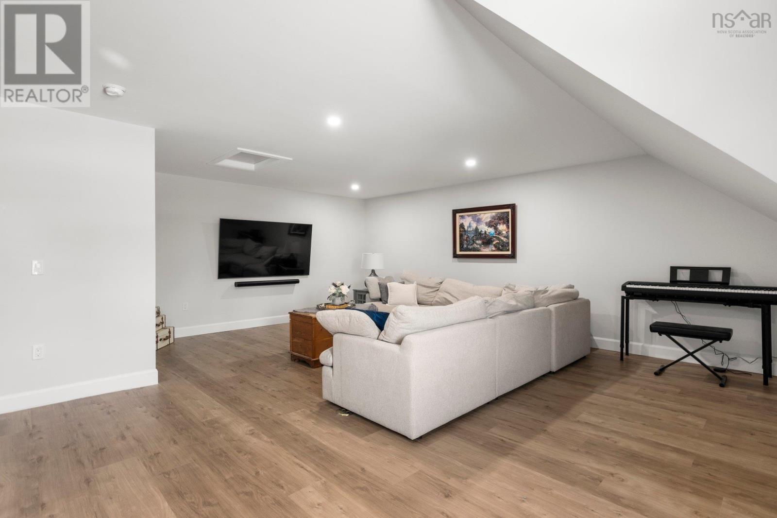 103 78 Loon Point Trail, East Uniacke, Nova Scotia  B0N 1Z0 - Photo 27 - 202504351