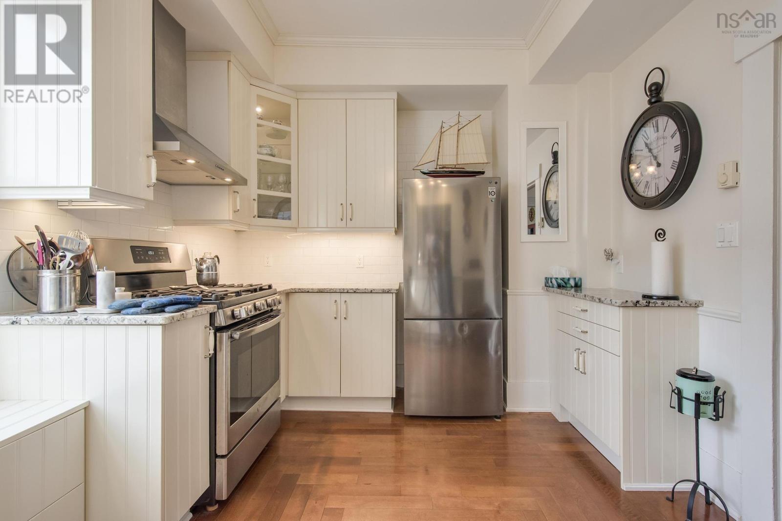 51 Fox Street, Lunenburg, Nova Scotia  B0J 2C0 - Photo 17 - 202504356