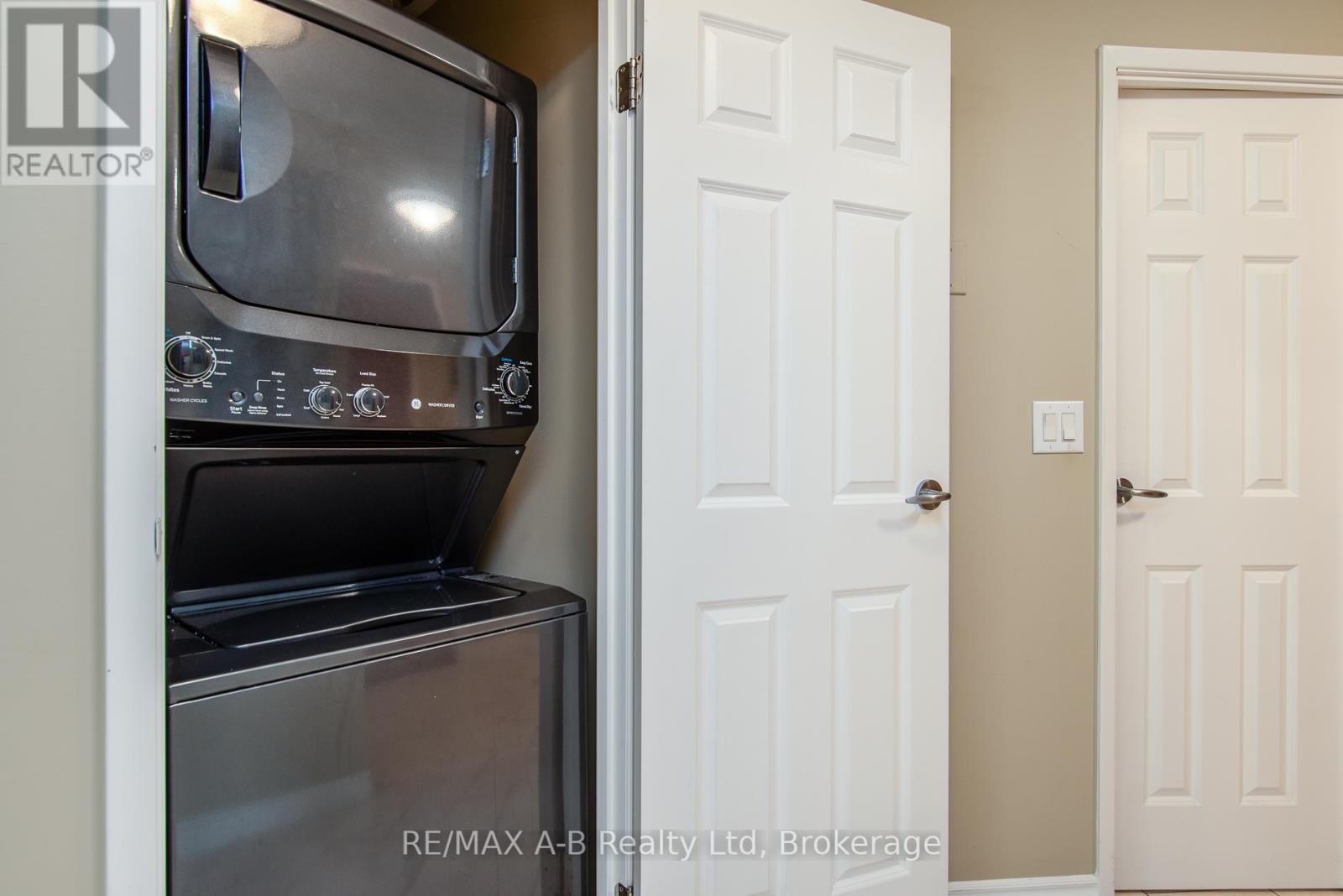 202 - 400 Romeo Street N, Stratford, Ontario  N5A 0A2 - Photo 36 - X12006220