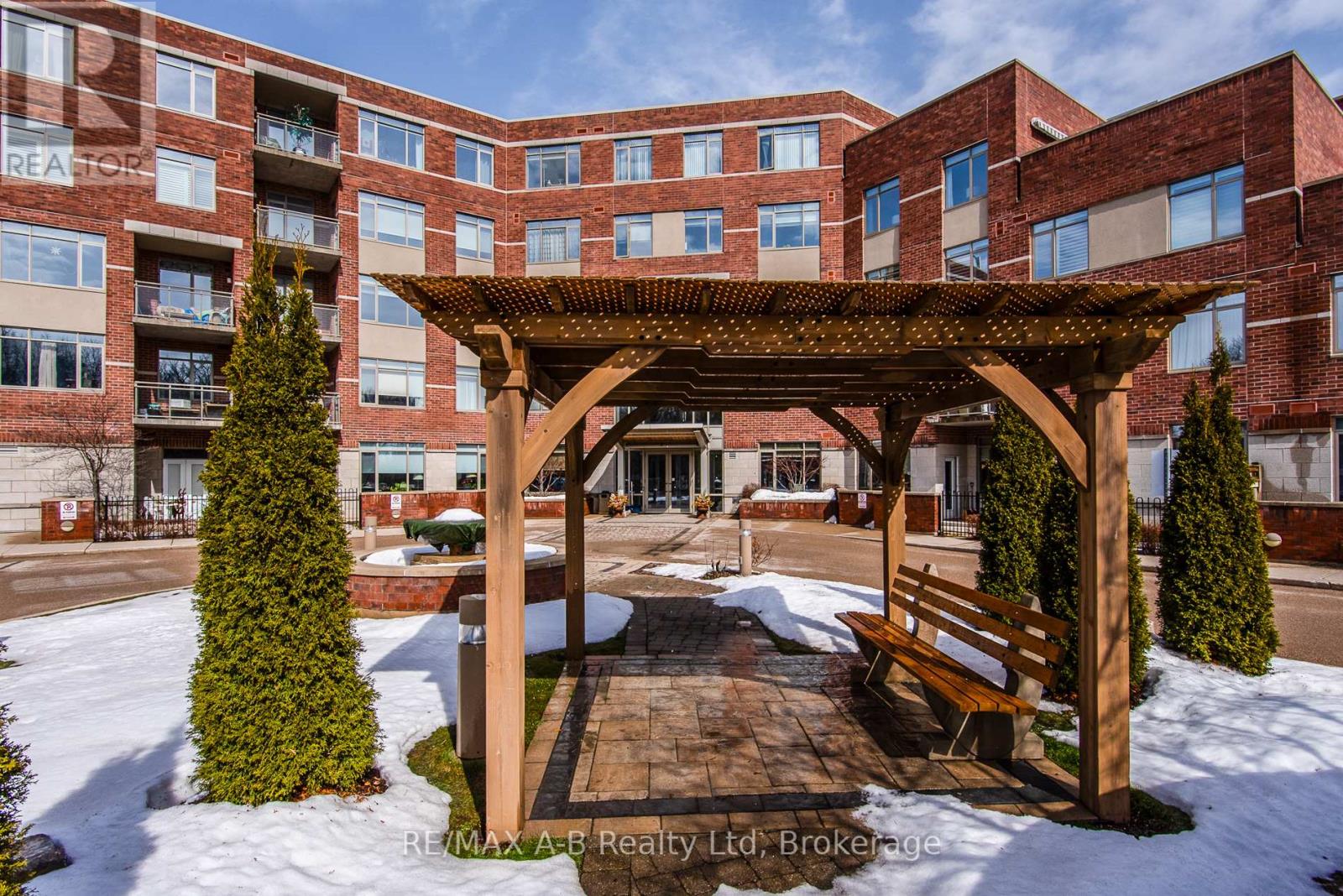 202 - 400 Romeo Street N, Stratford, Ontario  N5A 0A2 - Photo 7 - X12006220