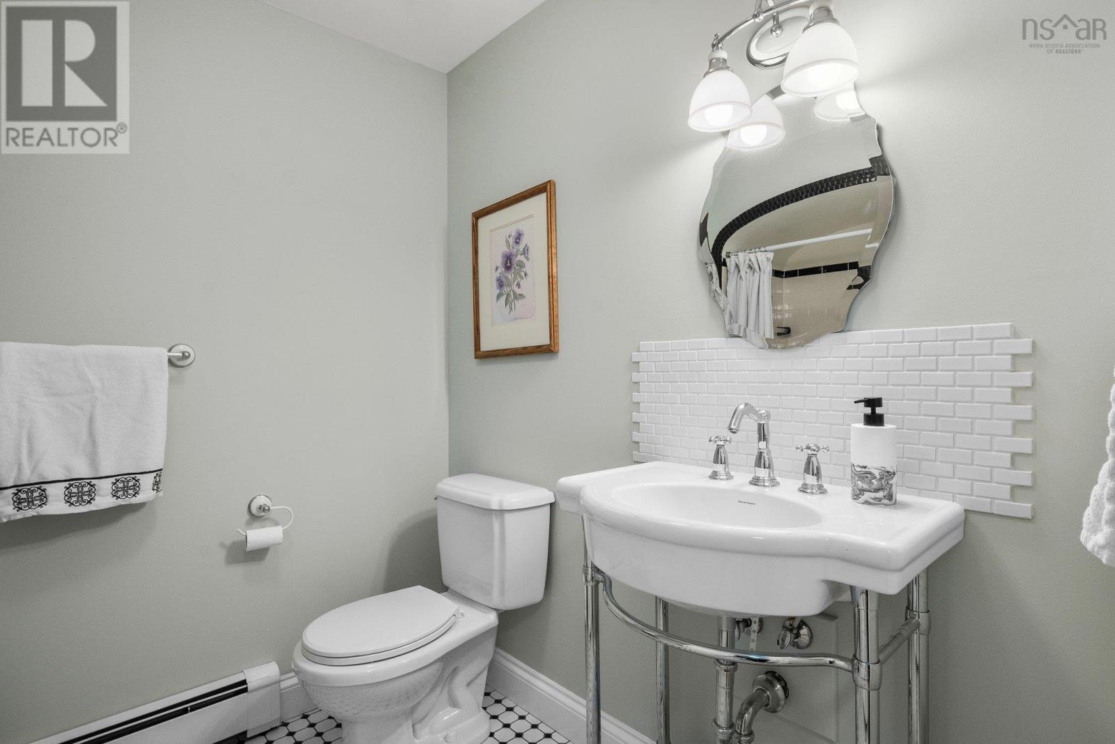 1111 Rockcliffe Street, Halifax, Nova Scotia  B3H 3Y7 - Photo 36 - 202504353