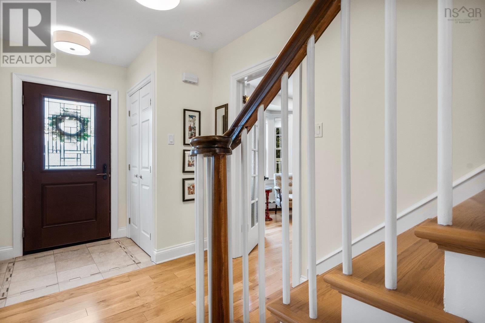 1111 Rockcliffe Street, Halifax, Nova Scotia  B3H 3Y7 - Photo 4 - 202504353