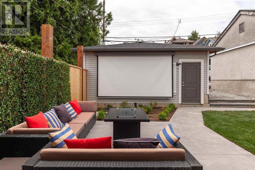 Listing Picture 33 of 37 : 828 E 13TH AVENUE, Vancouver / 溫哥華 - 魯藝地產 Yvonne Lu Group - MLS Medallion Club Member