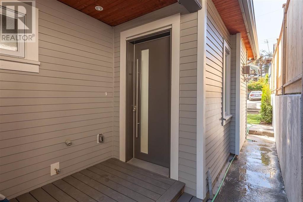 Listing Picture 36 of 37 : 828 E 13TH AVENUE, Vancouver / 溫哥華 - 魯藝地產 Yvonne Lu Group - MLS Medallion Club Member