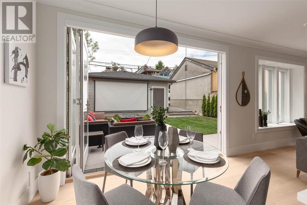 Listing Picture 12 of 37 : 828 E 13TH AVENUE, Vancouver / 溫哥華 - 魯藝地產 Yvonne Lu Group - MLS Medallion Club Member