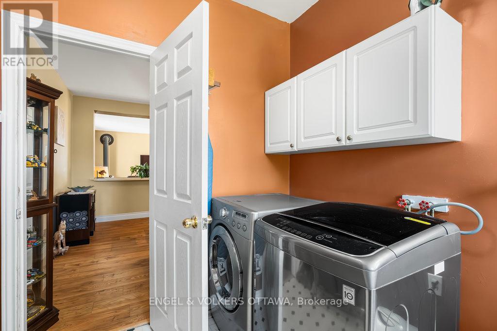 12420 Ormond Road, North Dundas, Ontario  K0C 2K0 - Photo 10 - X12006300