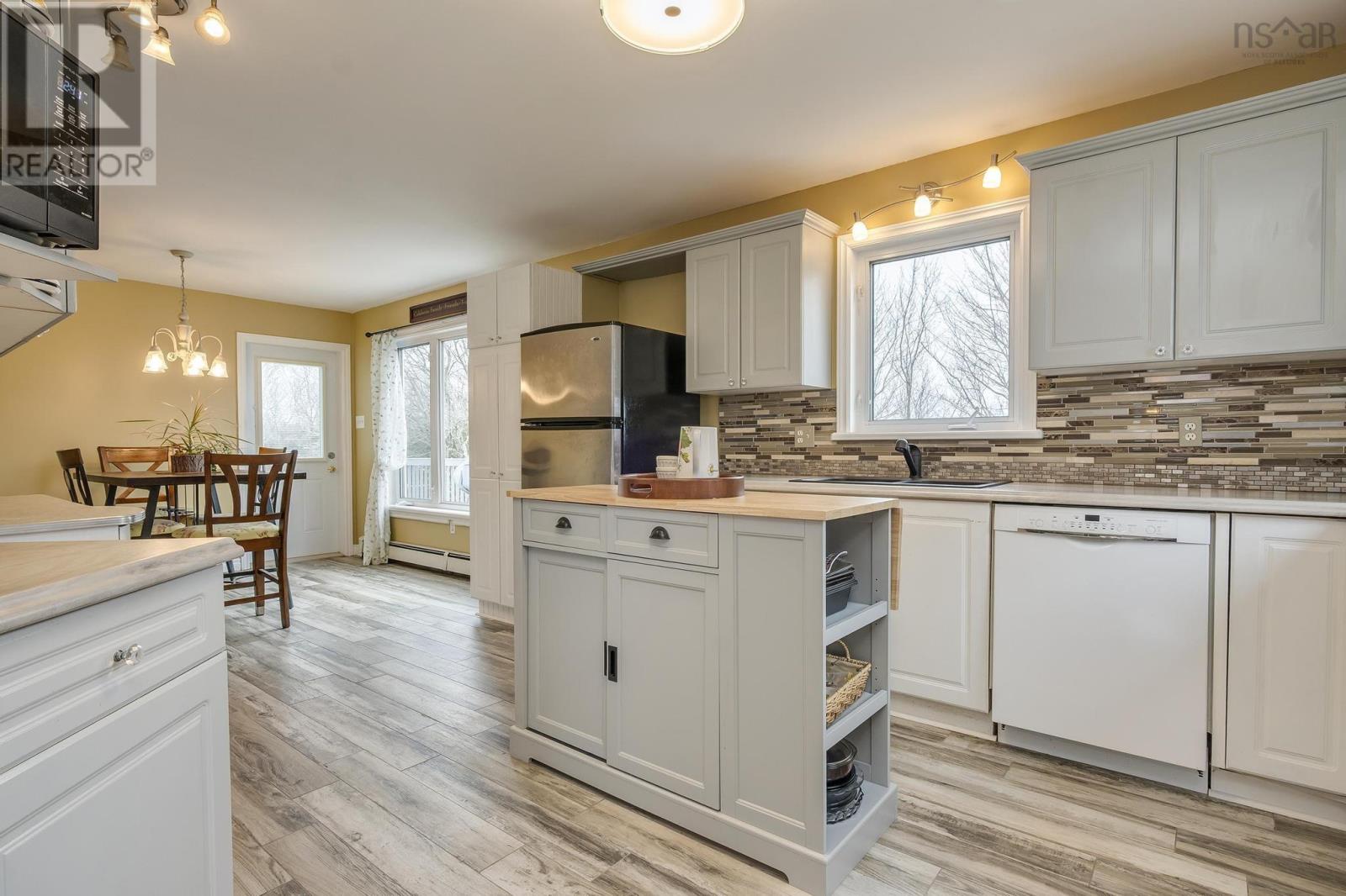 55 Hampstead Court, Dartmouth, Nova Scotia  B2V 2S3 - Photo 9 - 202504368